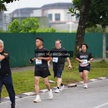 Runner Photo 3554055