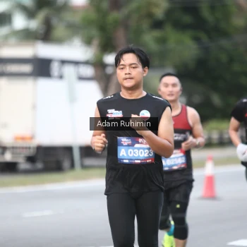 Runner Photo 3554069