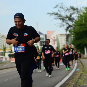 Runner Photo 3554094