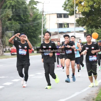 Runner Photo 3554123