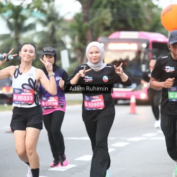 Runner Photo 3554143