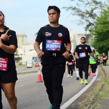 Runner Photo 3554165