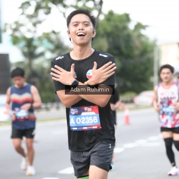 Runner Photo 3554176