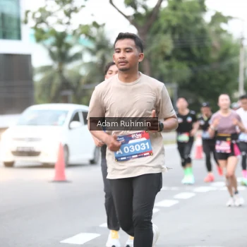 Runner Photo 3554178