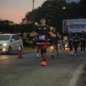 Runner Photo 3554206