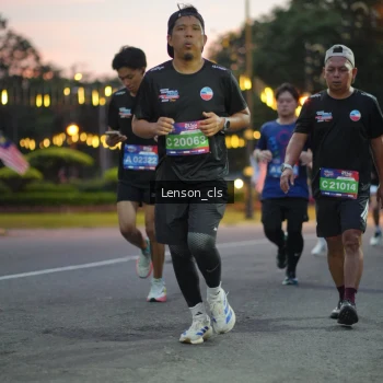 Runner Photo 3554240
