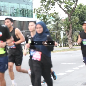 Runner Photo 3554272