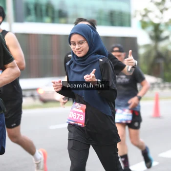 Runner Photo 3554277