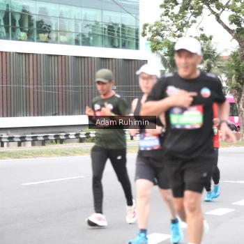 Runner Photo 3554304