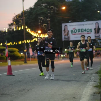 Runner Photo 3554337