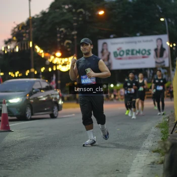 Runner Photo 3554340