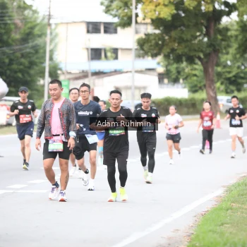 Runner Photo 3554344