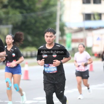 Runner Photo 3554362