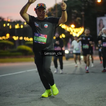 Runner Photo 3554364