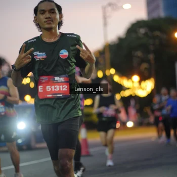 Runner Photo 3554390