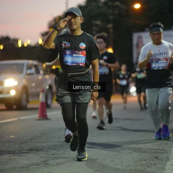 Runner Photo 3554393