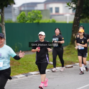Runner Photo 3554395