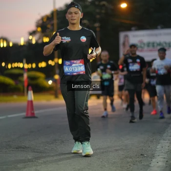 Runner Photo 3554399