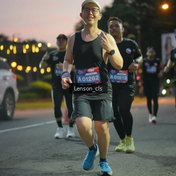 Runner Photo 3554413
