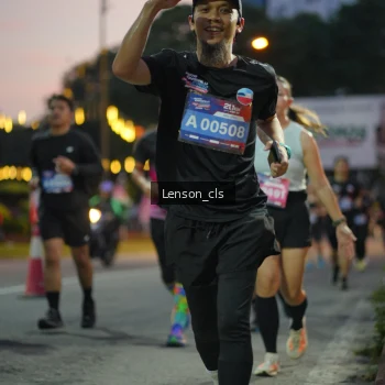 Runner Photo 3554423