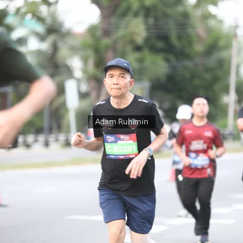 Runner Photo 3554435