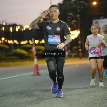 Runner Photo 3554592