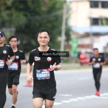 Runner Photo 3554642