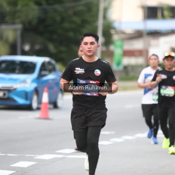 Runner Photo 3554660