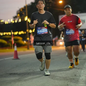 Runner Photo 3554672