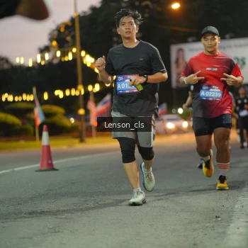 Runner Photo 3554683