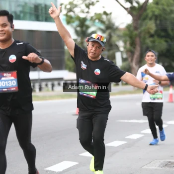 Runner Photo 3554694
