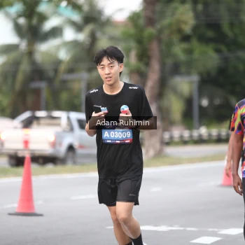 Runner Photo 3554776