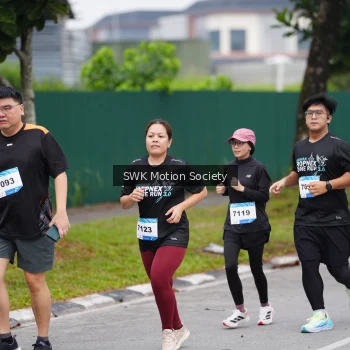 Runner Photo 3554865