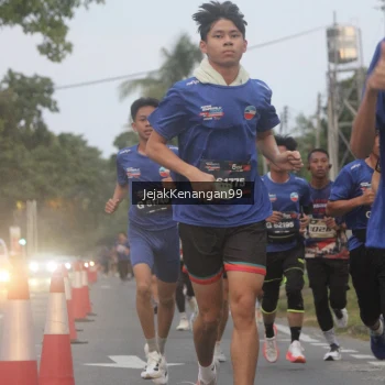 Runner Photo 3554868