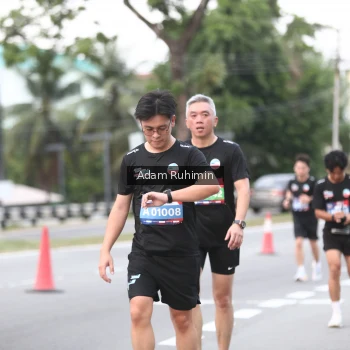 Runner Photo 3554870