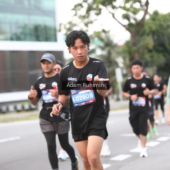 Runner Photo 3554936