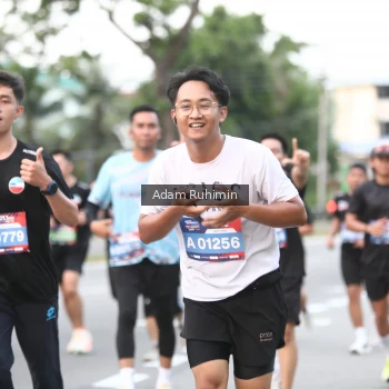 Runner Photo 3554973