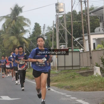 Runner Photo 3555021
