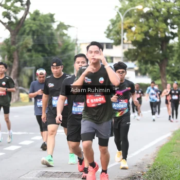 Runner Photo 3555034