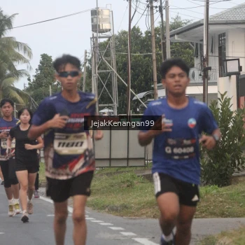 Runner Photo 3555048