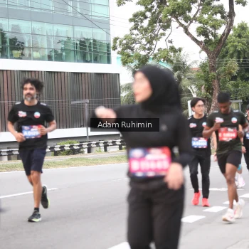 Runner Photo 3555106