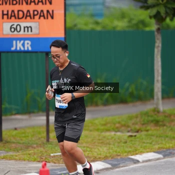Runner Photo 3555110