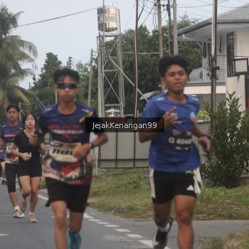 Runner Photo 3555113