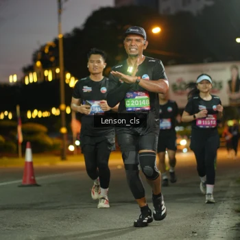 Runner Photo 3555156