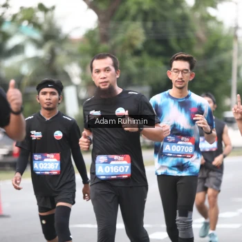Runner Photo 3555170