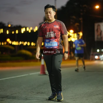 Runner Photo 3555173