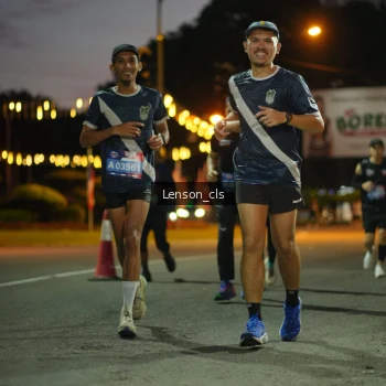 Runner Photo 3555184