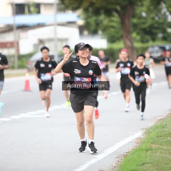 Runner Photo 3555197