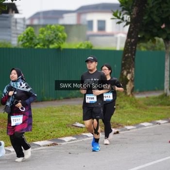 Runner Photo 3555253