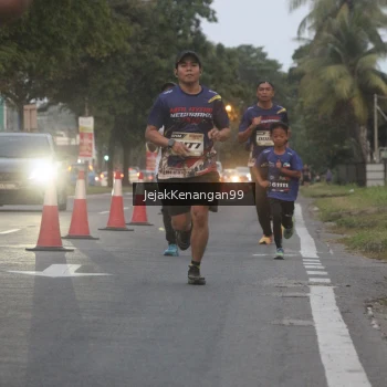 Runner Photo 3555278